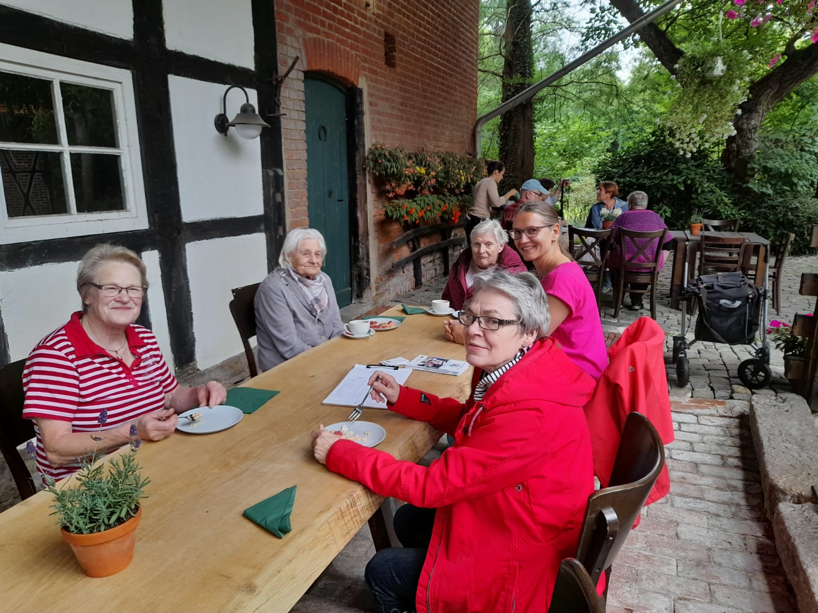 Besuch im Kunst-Café